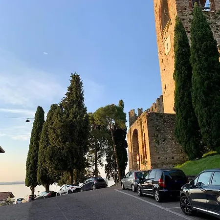 Incantevole * Moniga del Garda