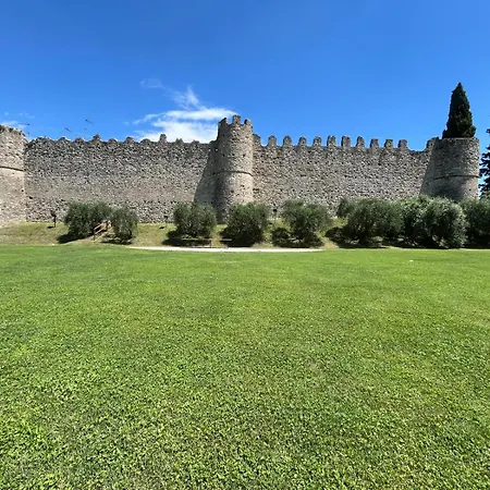 Incantevole *